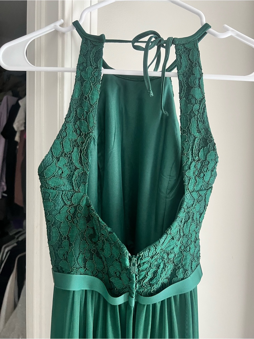David's Bridal Forest Green Lace Halter Formal Dress - Picture 4 of 4
